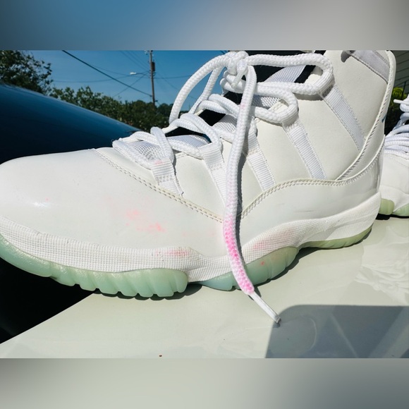 Jordan 11 - Picture 5 of 7